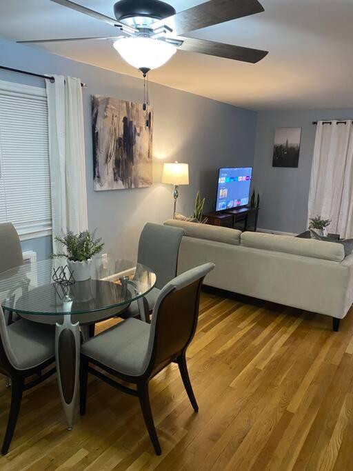 Rockaway 3 Bedroom Suite By The Sea. New York Exterior photo